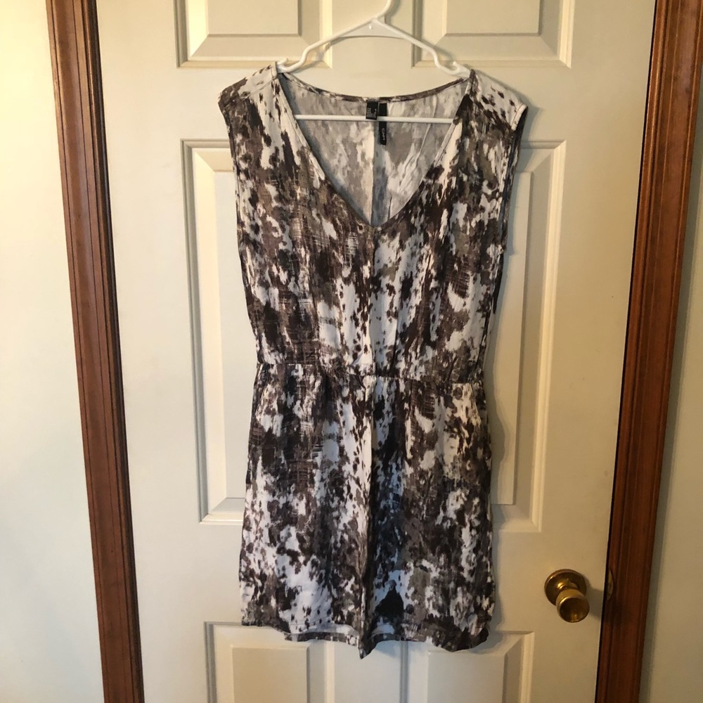 Patterned dress